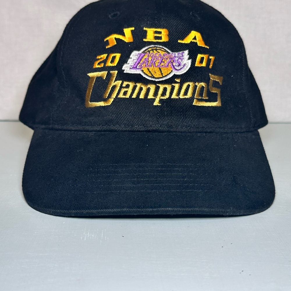 Vintage 2001 NBA Champions Los Angeles‎ Lakers Hat Cap Unisex Adult